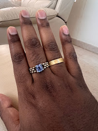 Happy customer with a sapphire ring